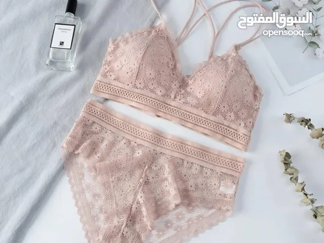 طقم داخلي حريمي