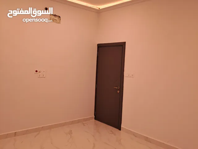 شقه الجنينه شارع المصلحه