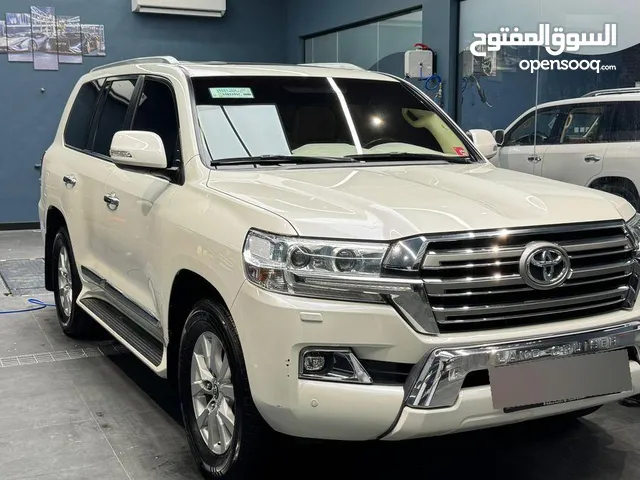 Used Toyota Land Cruiser in Al Ain