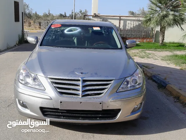 Used Genesis G70 in Zawiya