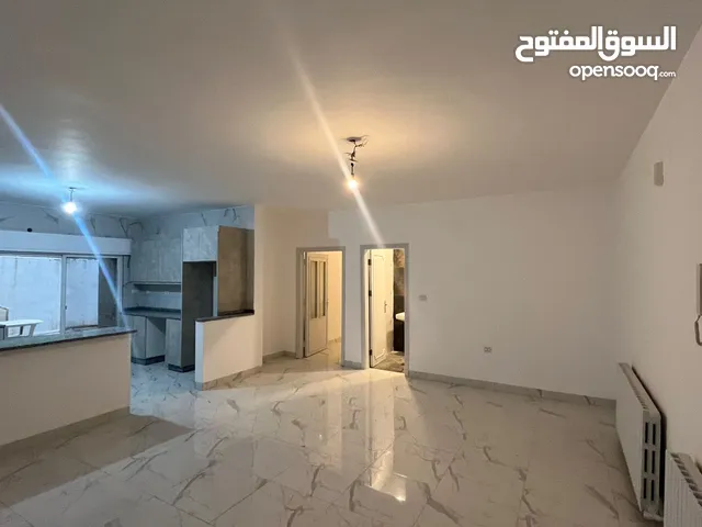 160m2 3 Bedrooms Apartments for Rent in Amman Medina Street