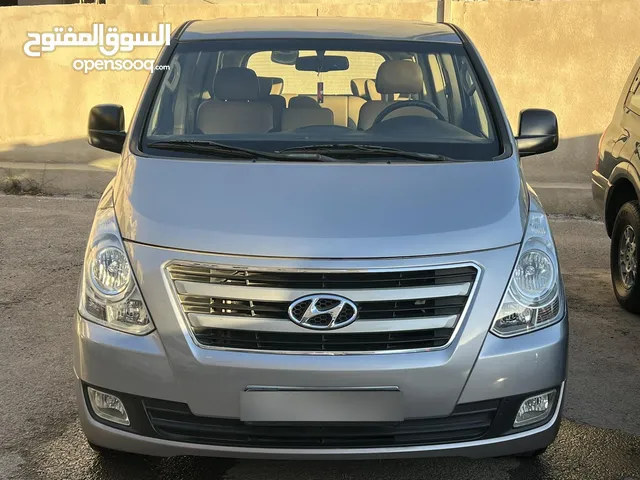 باص ركاب هونداي H-1 2017 للبيع كاش فقط
