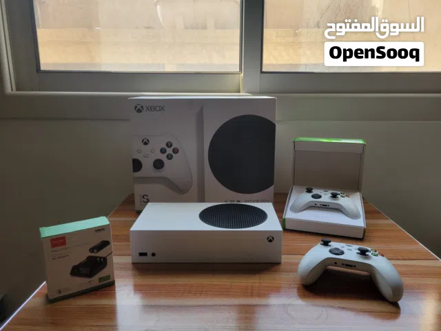 Xbox Series S Xbox for sale in Al Riyadh