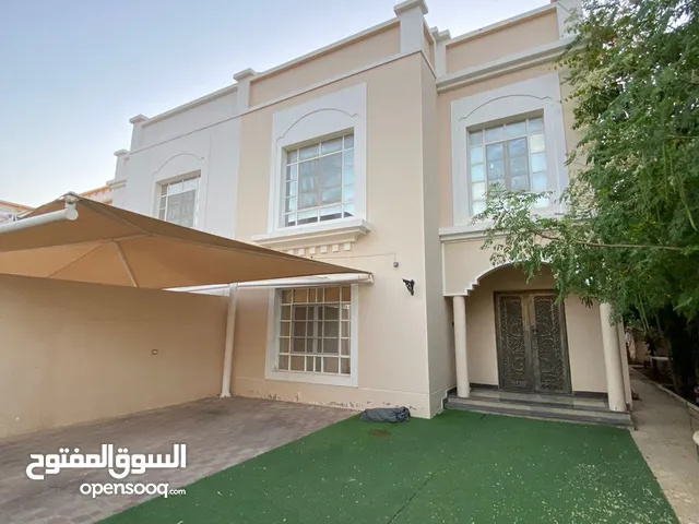 300 m2 3 Bedrooms Townhouse for Sale in Muscat Bosher