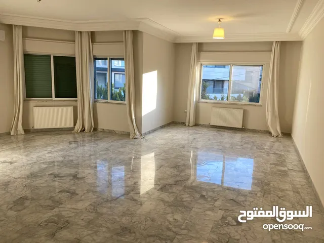176 m2 3 Bedrooms Apartments for Sale in Amman Deir Ghbar