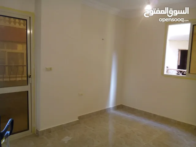 120 m2 2 Bedrooms Apartments for Rent in Giza Mariotia