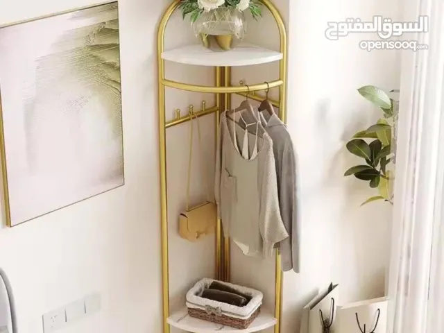 ستاند ملابس زاوية ماربل ذهبي