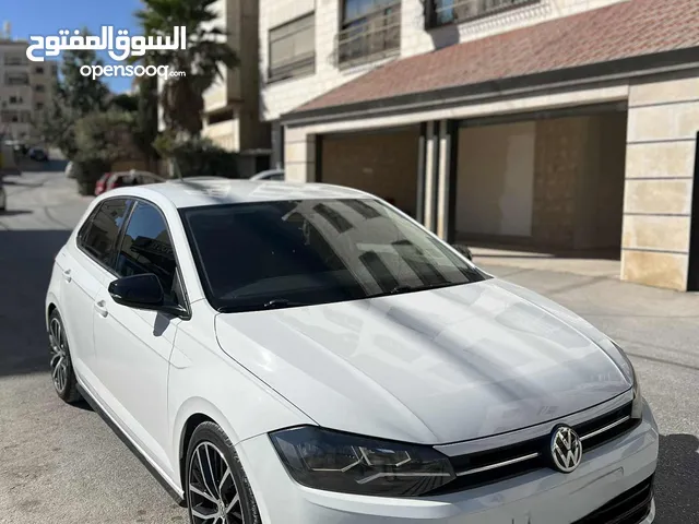 POLO ترخيص 2019. جير عادي
