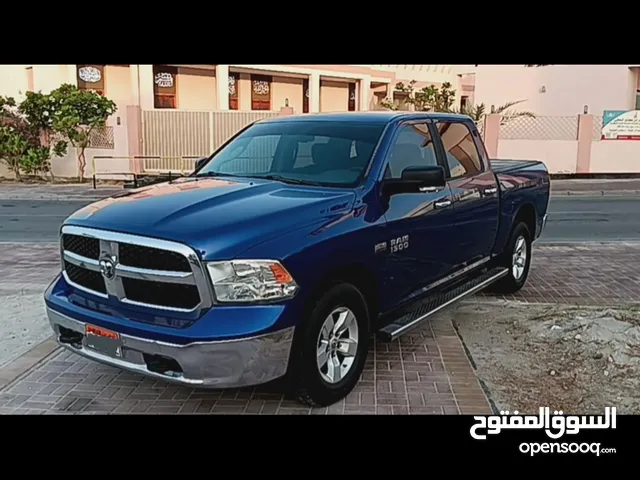 للبيع : .DODGEE .RAM.SLT V84×4 هيمي5.7 موديل : 2015