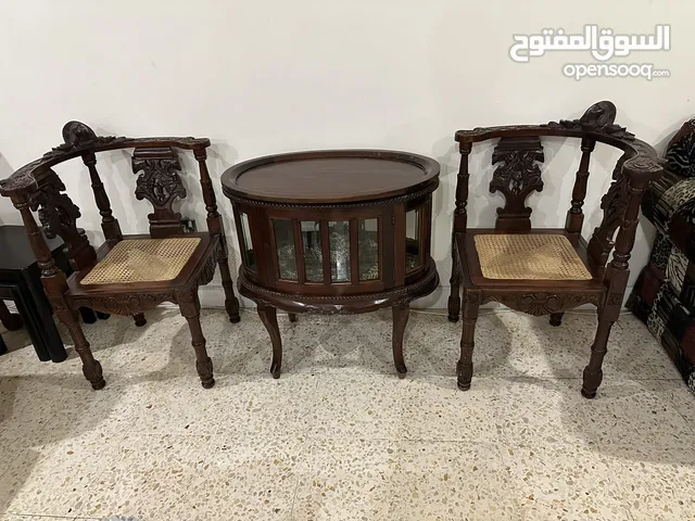 Antique chairs and table كرسين و طاولة انتيكا