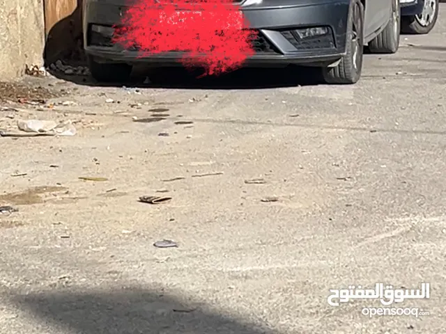 سيات ليون  للبيع ع الكاش.  السعري مغري