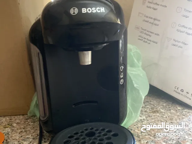 ماكينة قهوة BOSCH + ماكينة قهوة DeLonghi