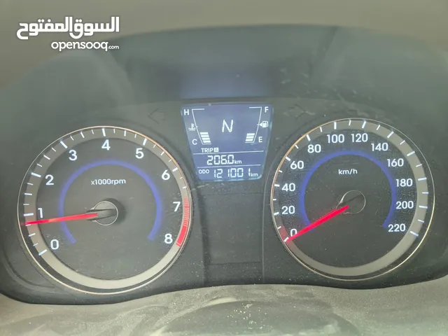 Used Hyundai Accent in Al Dakhiliya