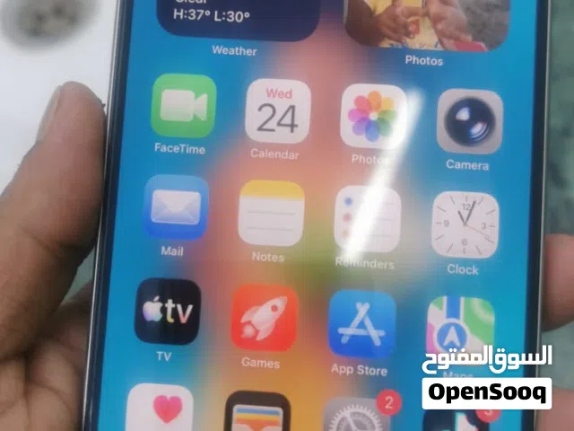 ايفون 16 برو ماكس نظيف استعمال بسيط