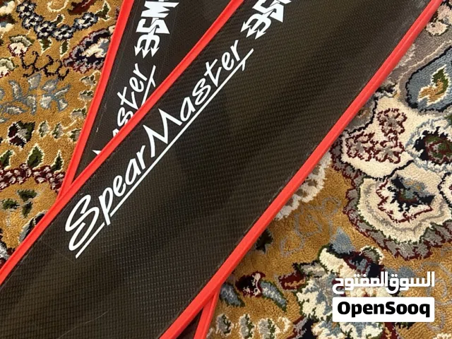 زعانف كاربون فايبر