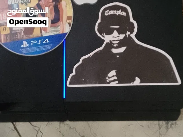 بلاي ستيشن 4 للبيع