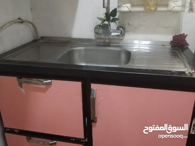 كاونتر سنك وملحق تعليك فقط مستعمل بس نظيف