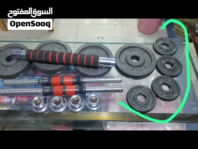 اقوى شنطة حديد لون احمر عرطة عرطة لحق او متلحق للبيع في صنعاء 2دنبل 1وصلة بار 12كيلو