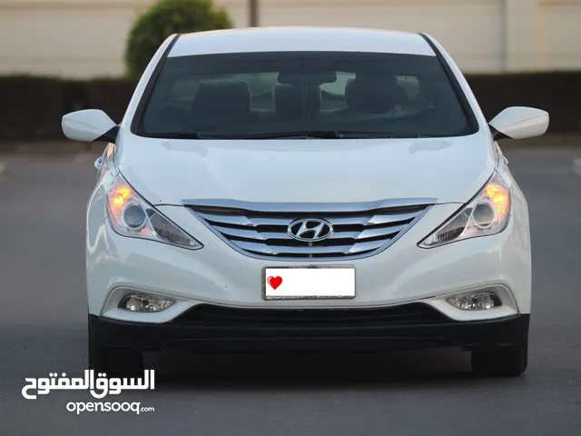 Hyundai Sonata Eco in Al Dhahirah