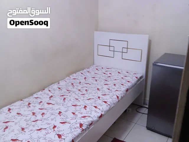 بارتشنات بنات وعائلي