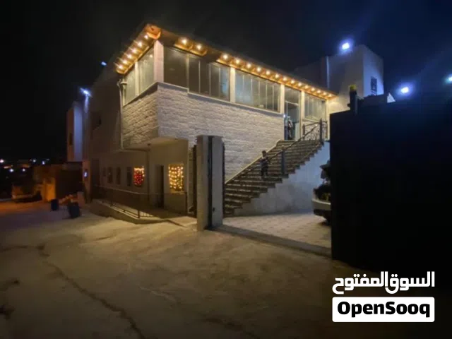 370 m2 More than 6 bedrooms Villa for Sale in Ajloun Sakhra
