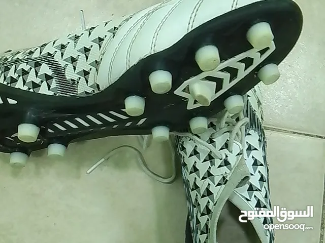 جوتي مستعمل مره وحده السعر 17