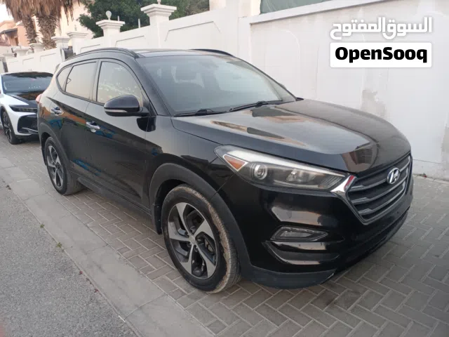 2016 هيونداي توسان Limited