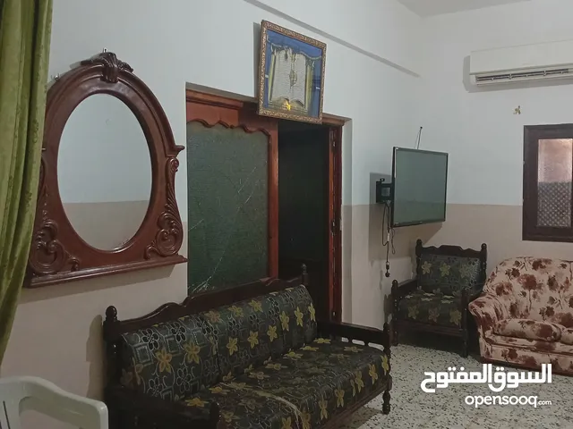 شقة للبيع في راس اعبيدة