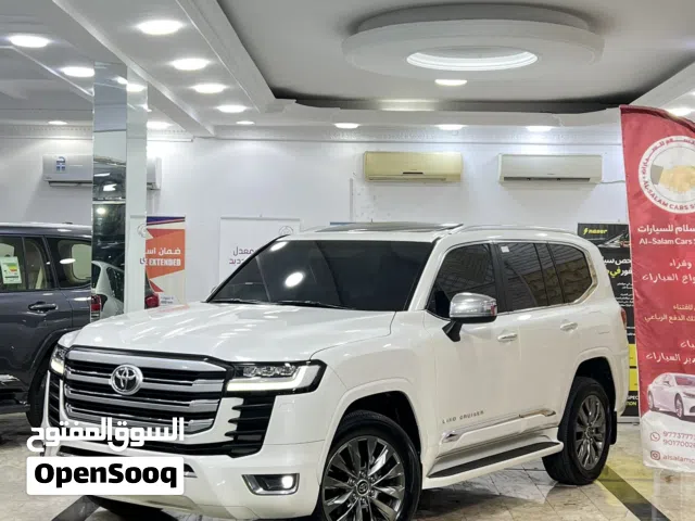 تويوتا لاندكروزر VX 2023 خليجي بهوان المالك الاول تأمين شامل