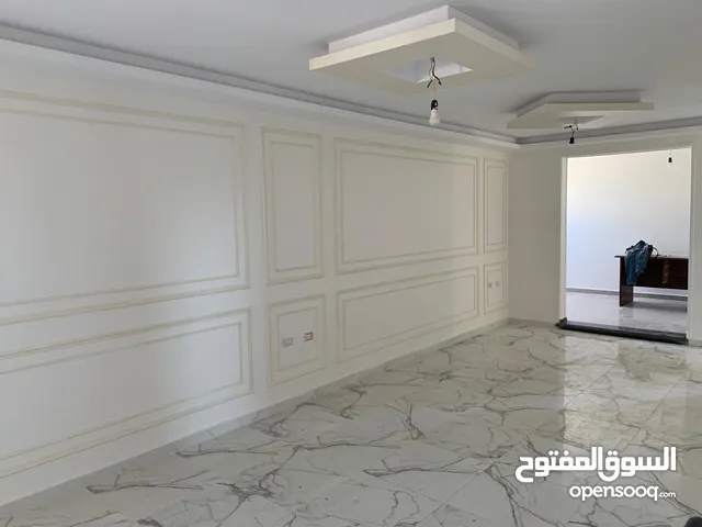 270 m2 5 Bedrooms Apartments for Sale in Alexandria Laurent