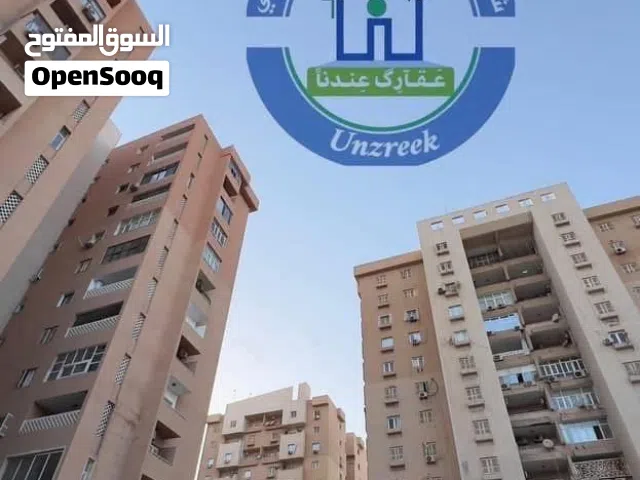 شقتين. لبيع. دات. العماد. امام. المعرض. نظام. ديلكس. دورين.  لبيع