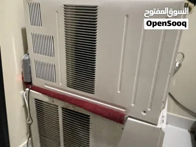 Ac for sale very cooling urgent for sale
