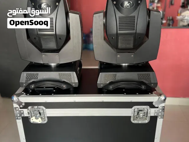 2x Beam 200 Moving Heads