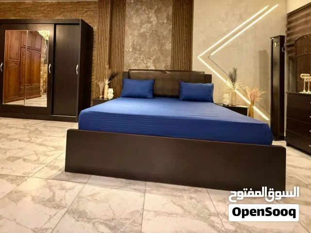 غرفة نوم ماستر فل كوالتي نظام امريكي ثقيله و فخمه جداً عمق60-سم