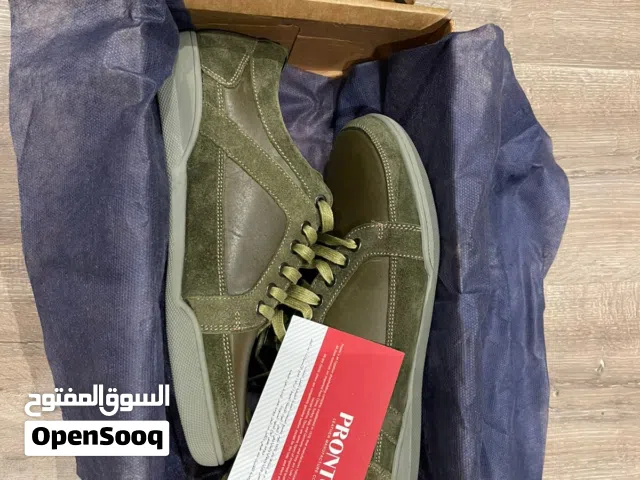 برند برونتو2,500 بسعر لن يتكرر/ حزاء جديد / جلد الماني تصميم ايطالي اصلي مقلبوب/ بلون زيتيVip