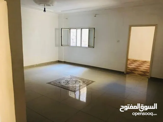 150 m2 2 Bedrooms Apartments for Rent in Benghazi Al-Majouri