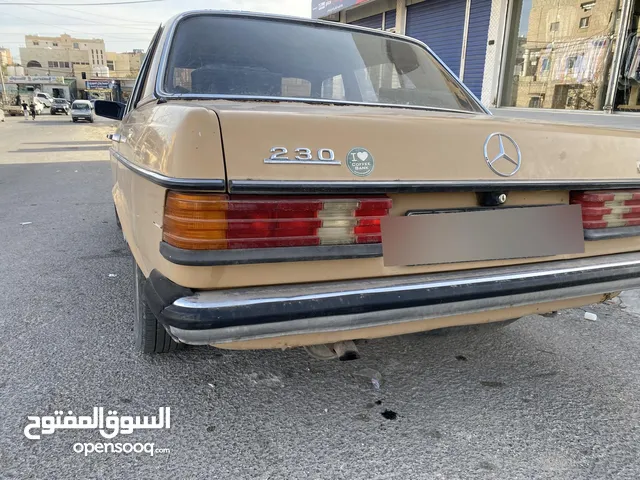 مرسيدس لف 1979