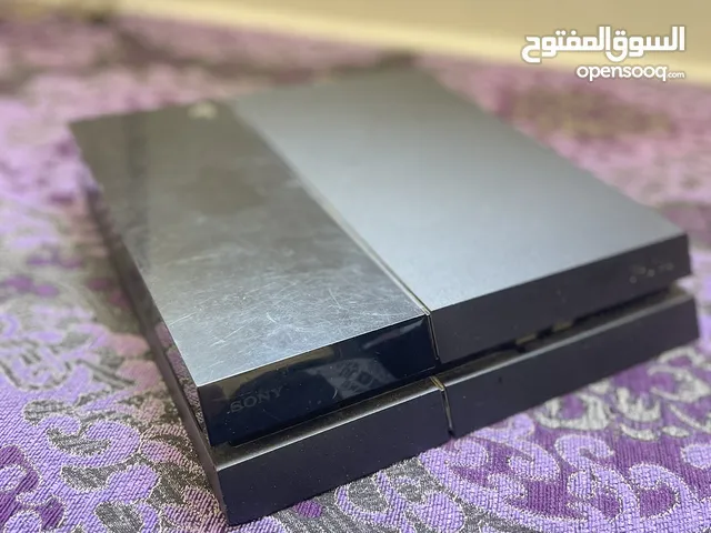 بلاستيشن 4 للبيع بدون يدة