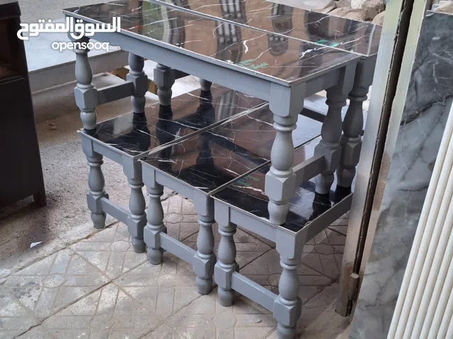 مقعد طاولة طعام .