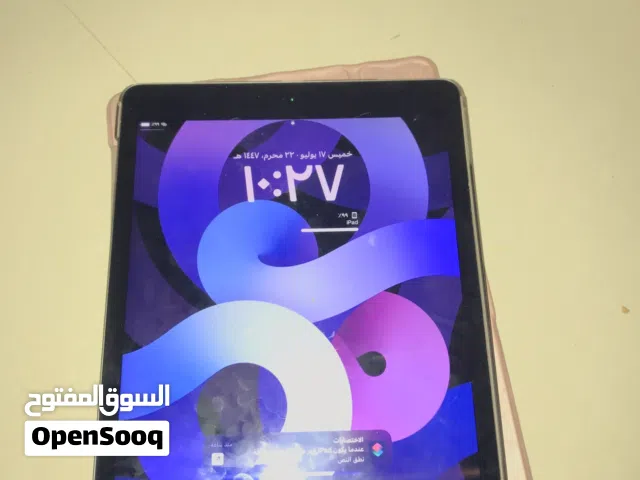Apple iPad 8 32 GB in Dhofar