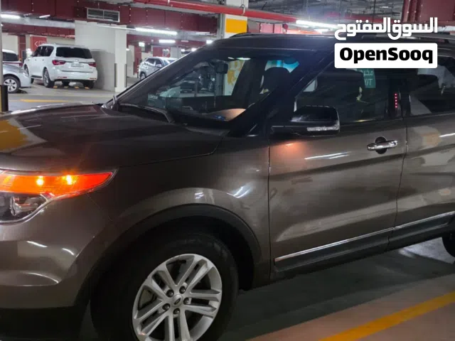 2015 Ford Explorer  GCC Specs  Lady Driven