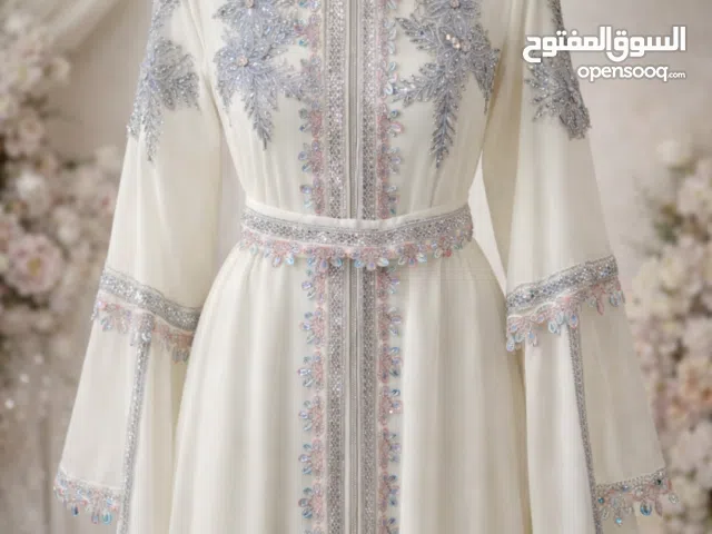 قفطان شيفون قطعتين وفستان عرايسي