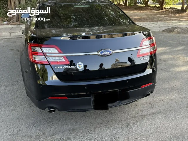 Ford Taurus SEL in Jeddah
