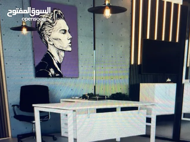 مكتب + كرسي مكتب للبيع موجود في ابو نصير