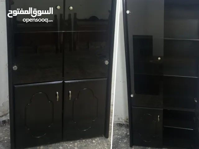 مكتب مع مكتبه مكتبه مكتبه