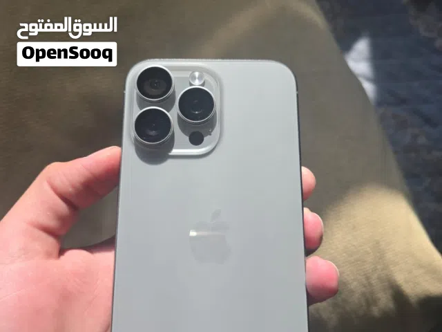 ابل ايفون 15 برو ماكس 256 تيتانيوم حالة ممتازة بطارية 91٪ شرق اوسط
