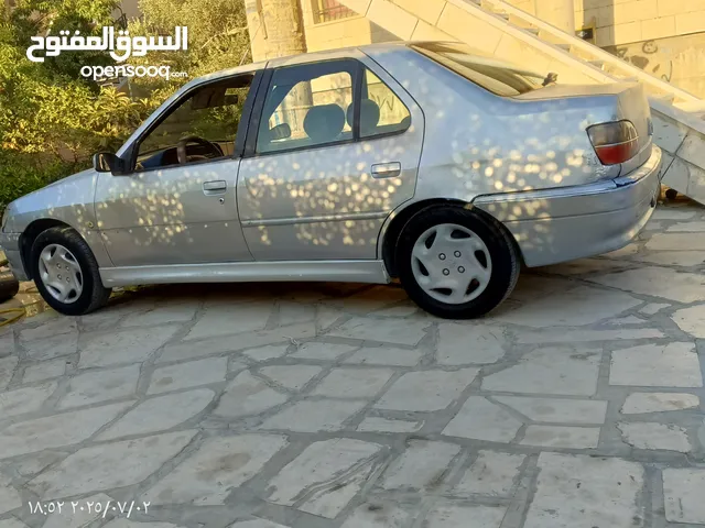 بيجو 306 موديل 2000