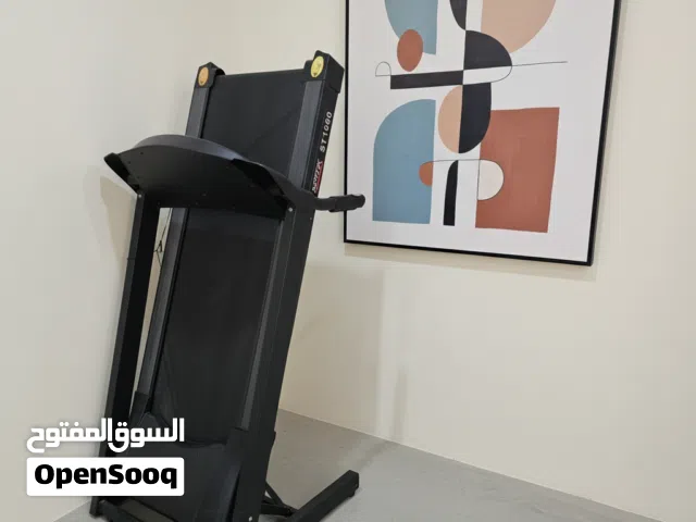 trademill in good condition for sale جهاز مشي للبيع