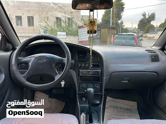 Used Kia Sephia in Salt