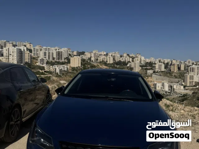 2017 سيات ليون Standard